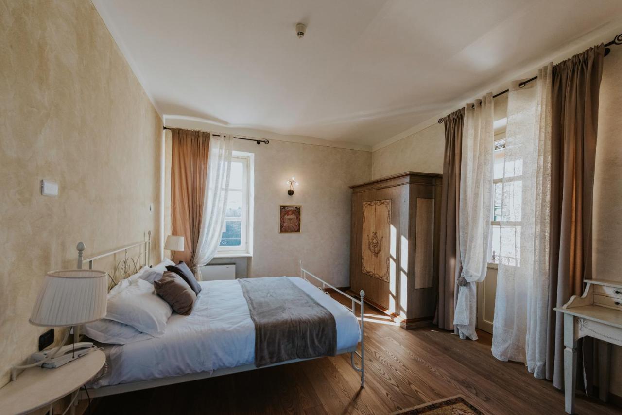 Il Castello Di Bubbio Hotel Ngoại thất bức ảnh