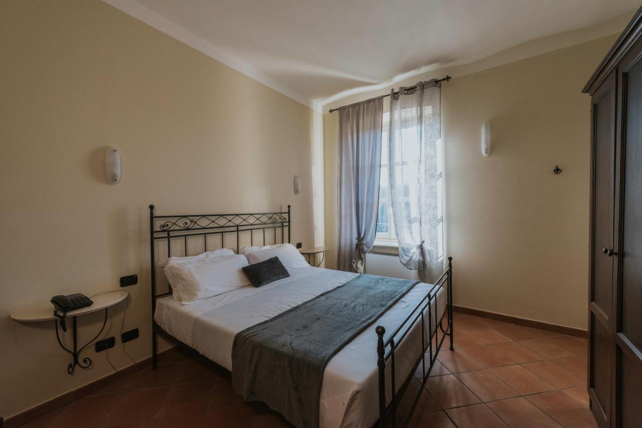 Il Castello Di Bubbio Hotel Ngoại thất bức ảnh