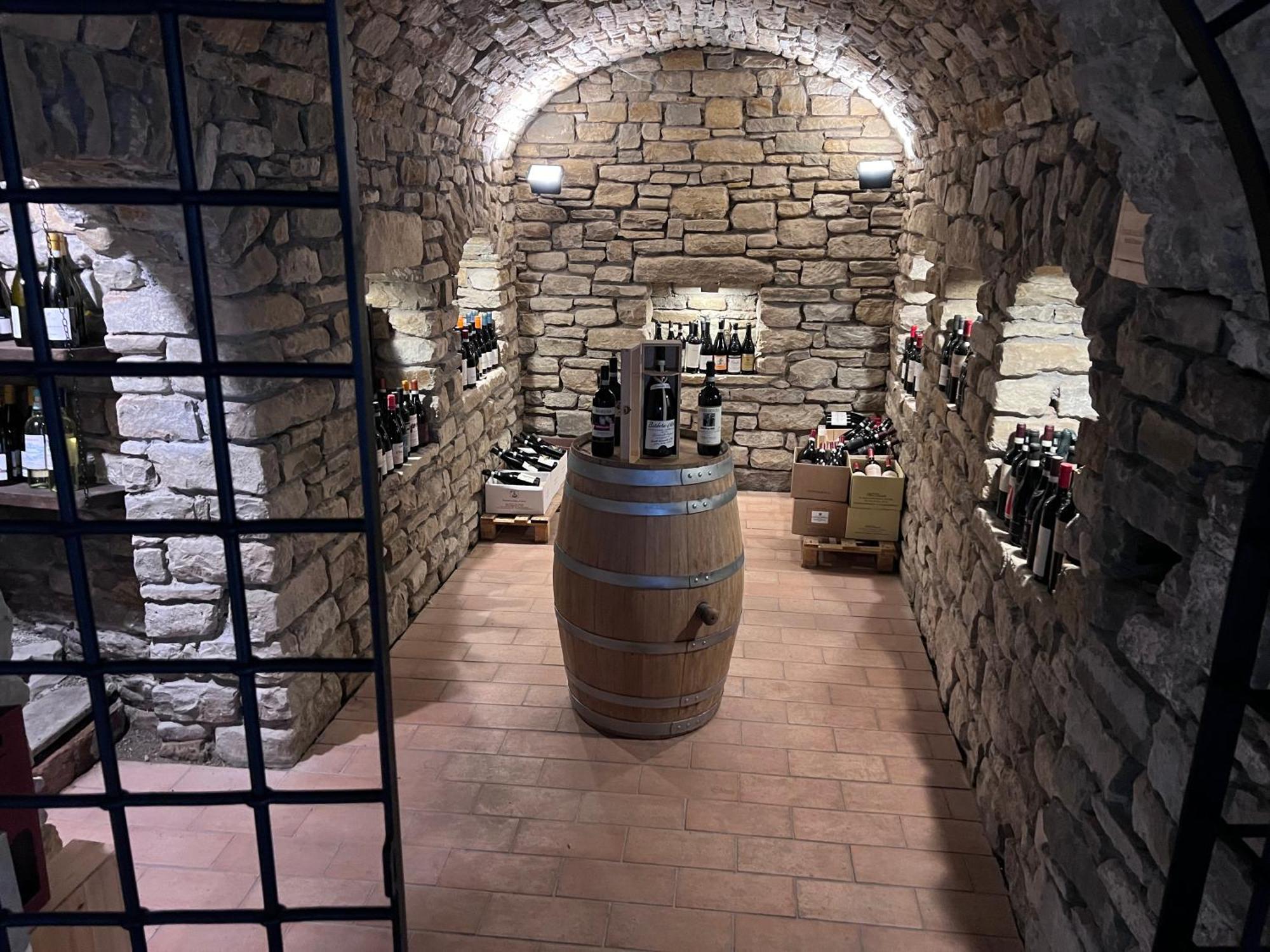 Il Castello Di Bubbio Hotel Ngoại thất bức ảnh