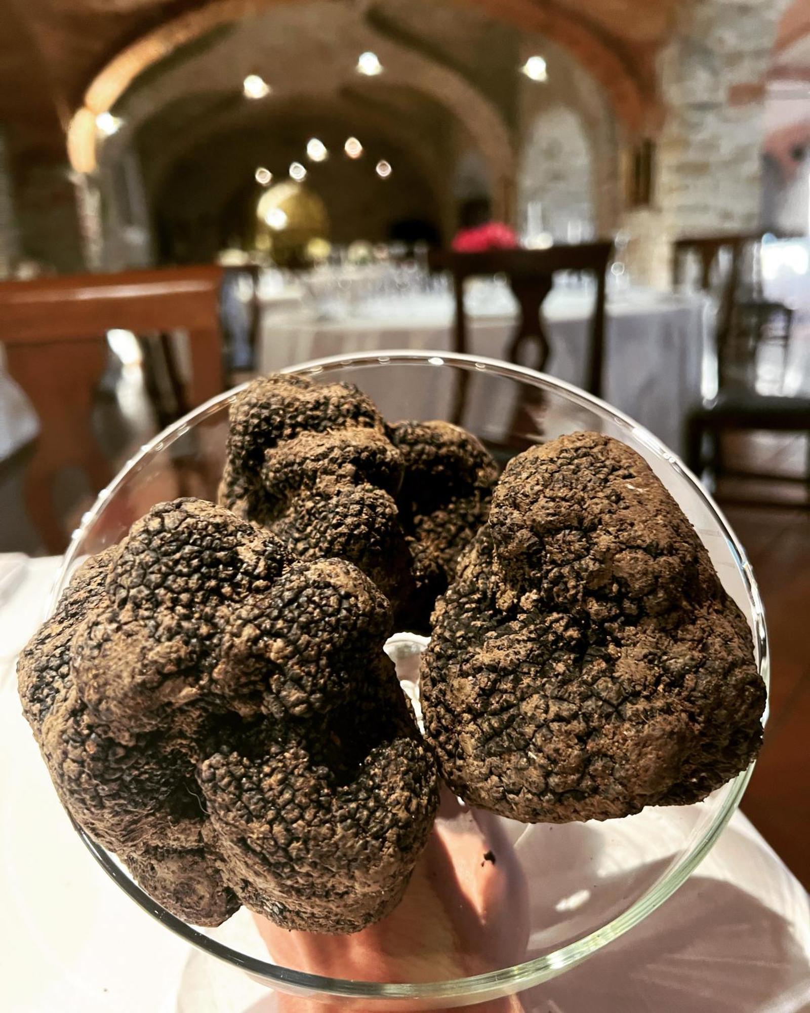 Il Castello Di Bubbio Hotel Ngoại thất bức ảnh