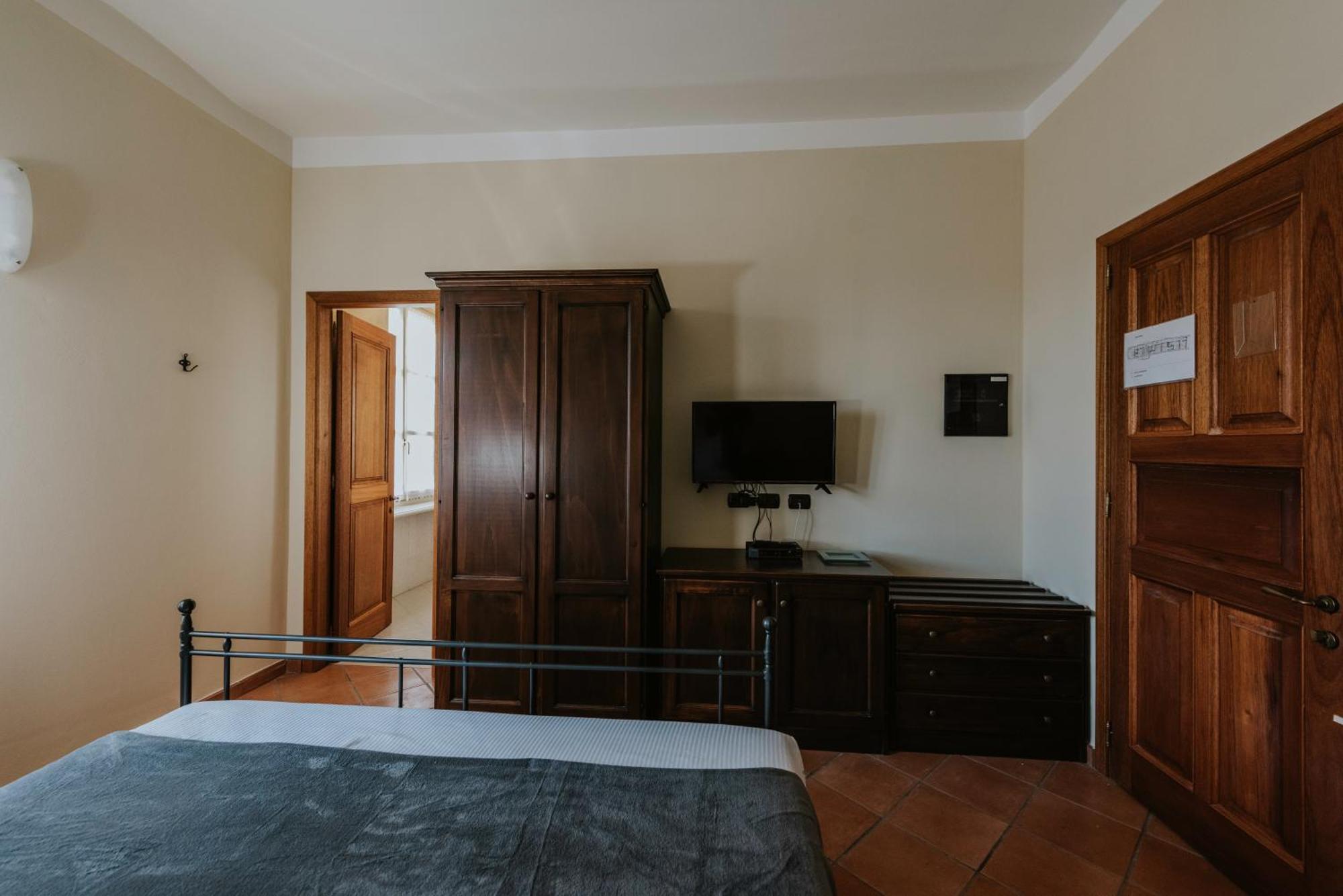 Il Castello Di Bubbio Hotel Ngoại thất bức ảnh