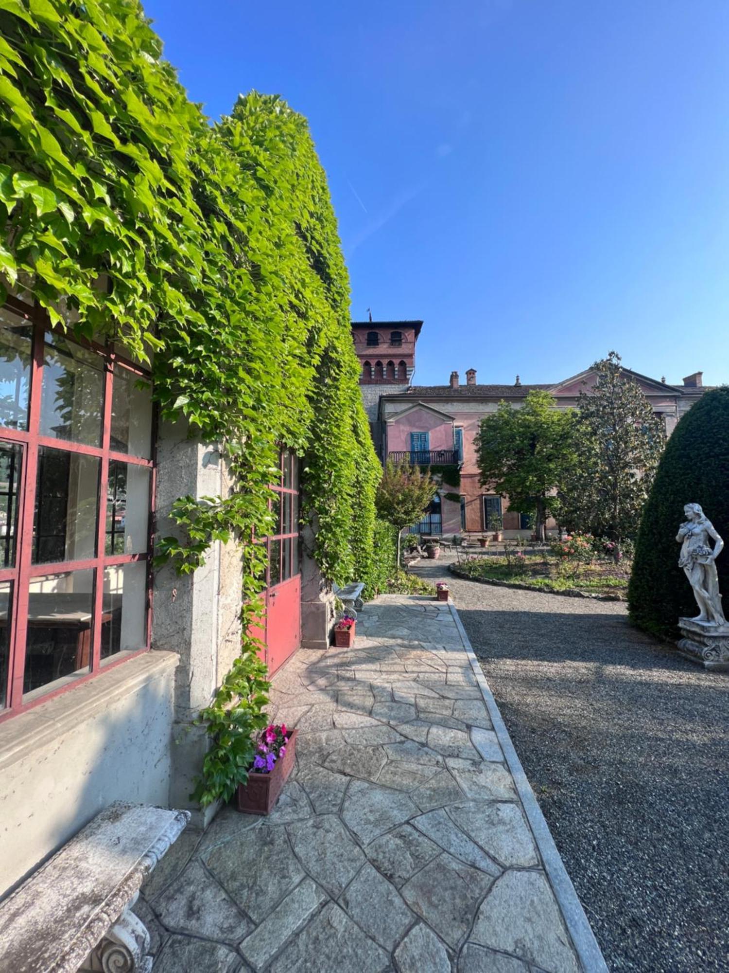 Il Castello Di Bubbio Hotel Ngoại thất bức ảnh