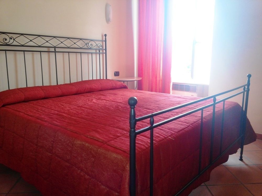 Il Castello Di Bubbio Hotel Ngoại thất bức ảnh